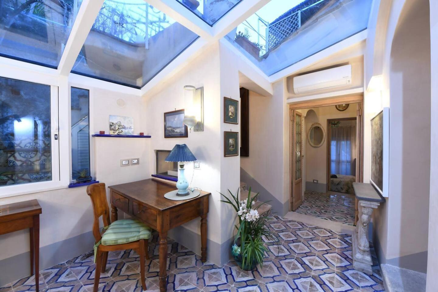 Perla Nel Blu Villa Affacciata Sul Mare كونكا دي ماريني المظهر الخارجي الصورة
